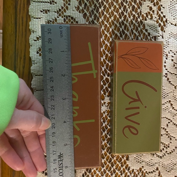 Signature Homestyles Brown Box - Picture 3 of 4